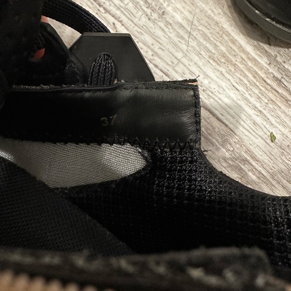 Fendi flow - Picture 4 of 5